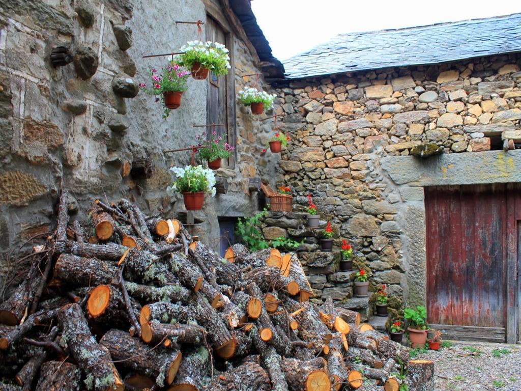 Casa Rural El Trubio Vigo de Sanabria المظهر الخارجي الصورة