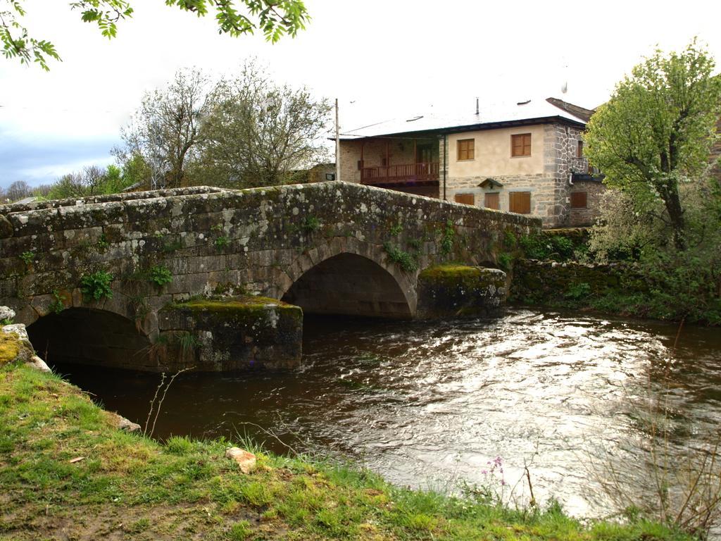 Casa Rural El Trubio Vigo de Sanabria المظهر الخارجي الصورة