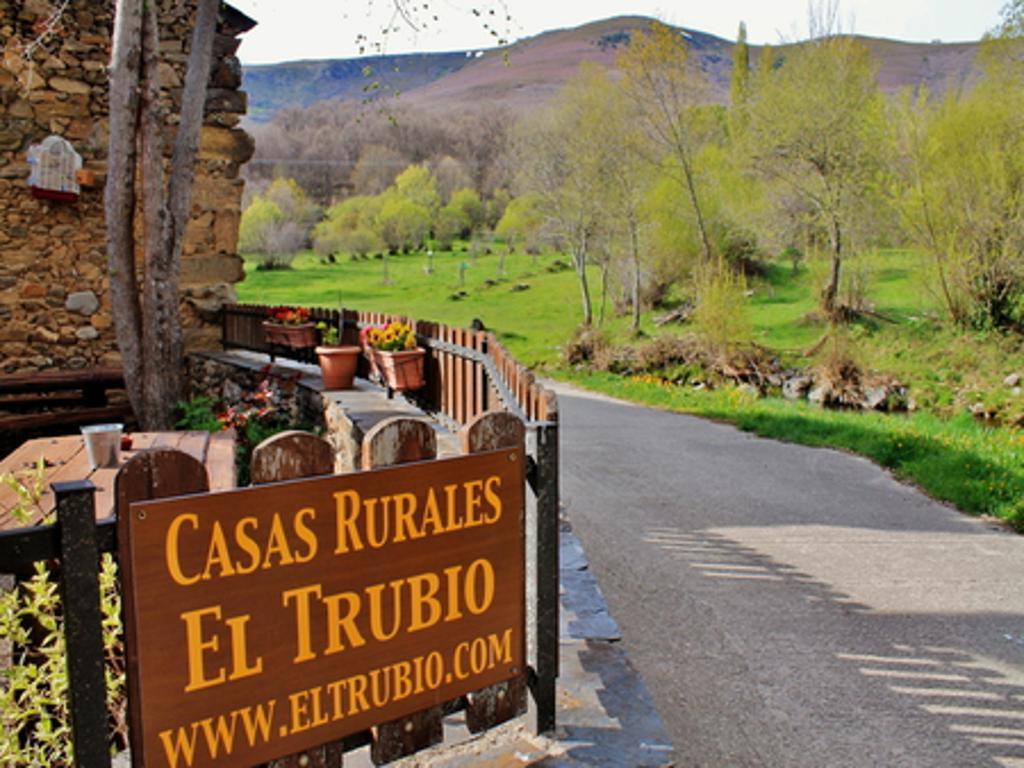 Casa Rural El Trubio Vigo de Sanabria الغرفة الصورة